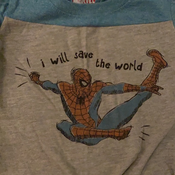 Lot of 2 boys tshirts. Size 2T. - Picture 3 of 5